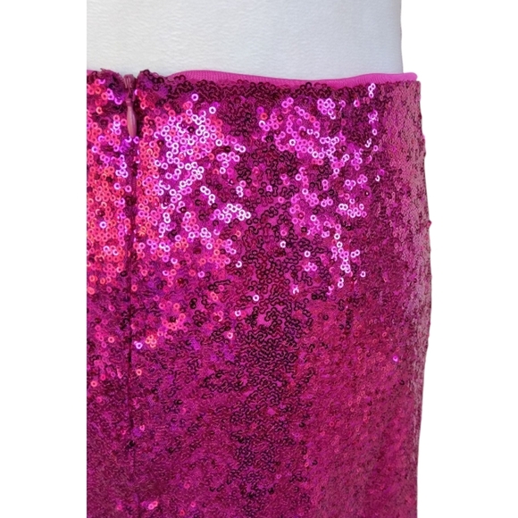 Lulu's Come My Way Magenta Sequin Mini Skirt Size Medium - Picture 5 of 7